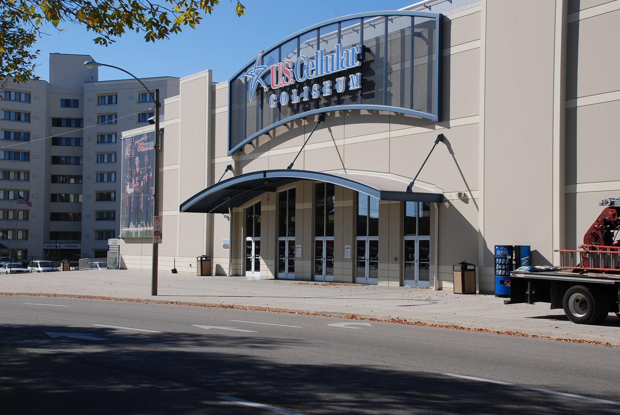 Holiday Inn Express Hotel & Suites Bloomington-Normal University Area By Ihg Exterior photo