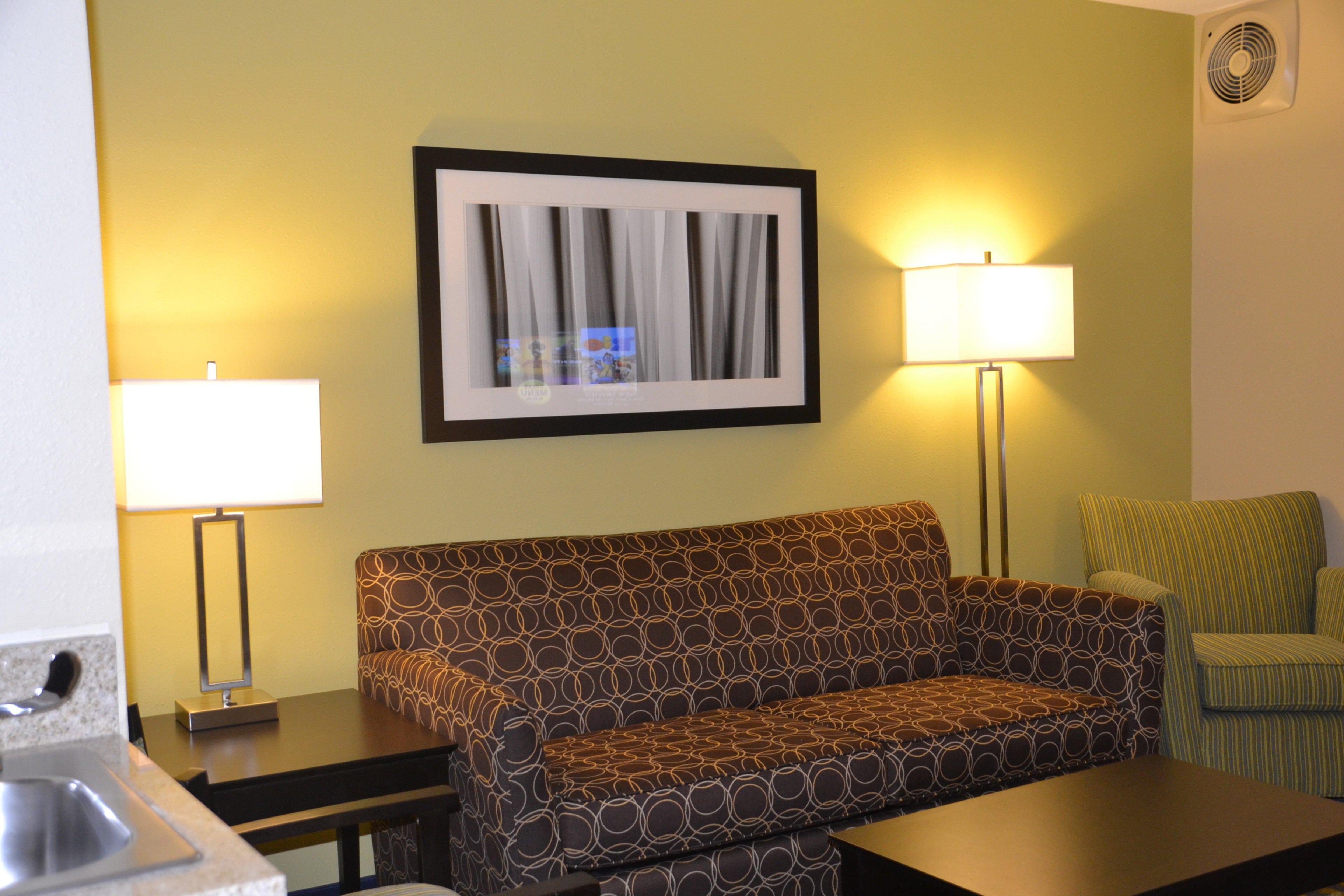 Holiday Inn Express Hotel & Suites Bloomington-Normal University Area By Ihg Room photo